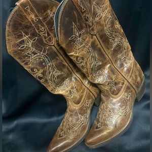 Laredo women’s cowboy boots. Size 9 1/2. Worn once!! Brown with metal rivets.